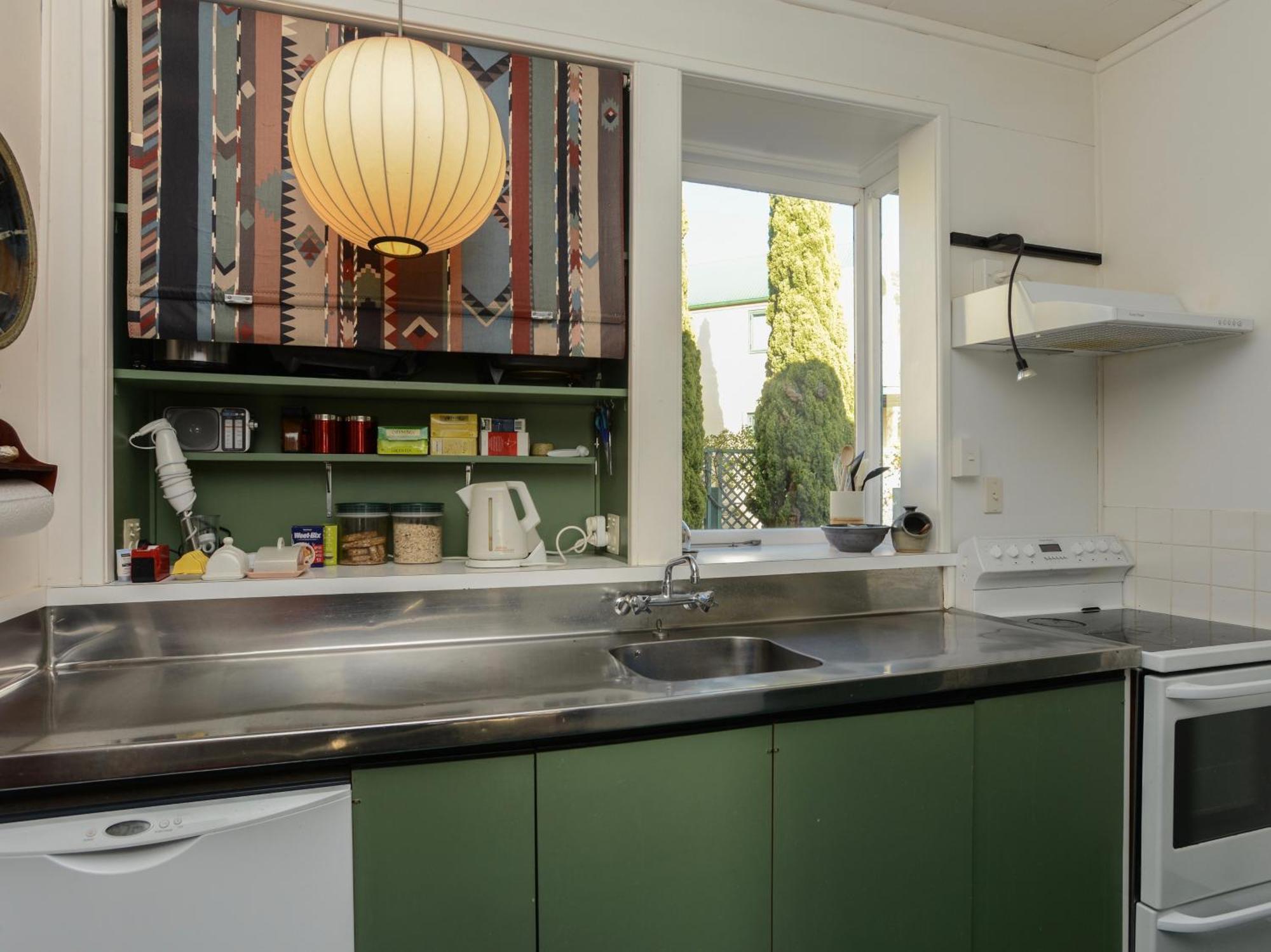 Jacaranda Lodge - Napier Hill Holiday Home Екстериор снимка